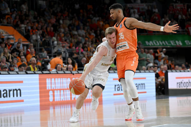 比以往更高 比以往更高