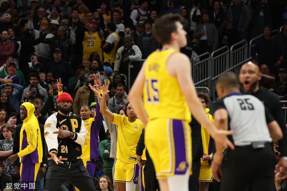 平竞争的球 平竞争的球