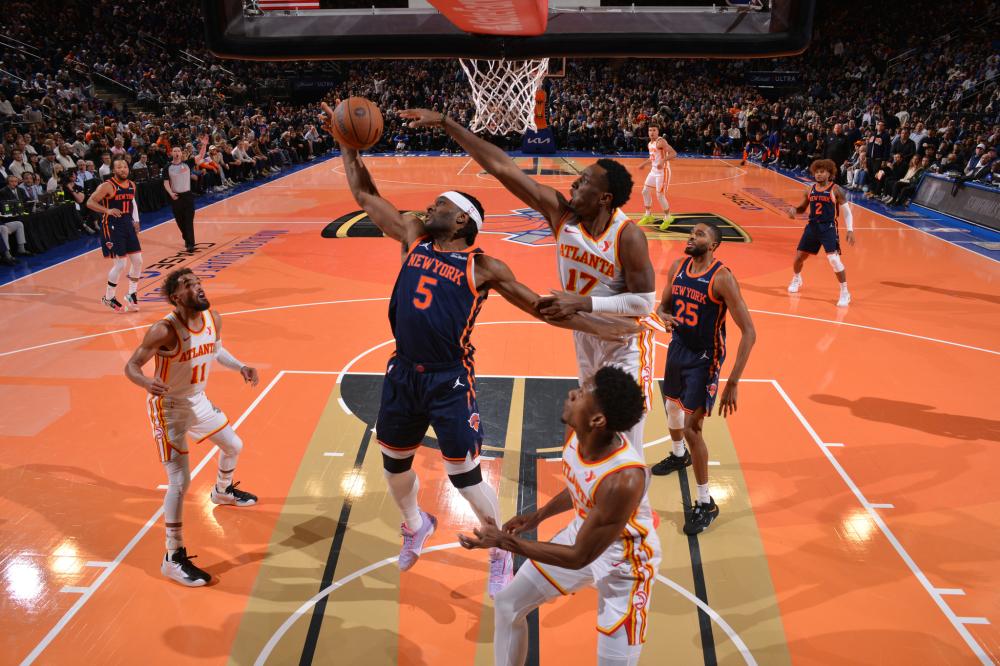 表现击败了 表现击败了