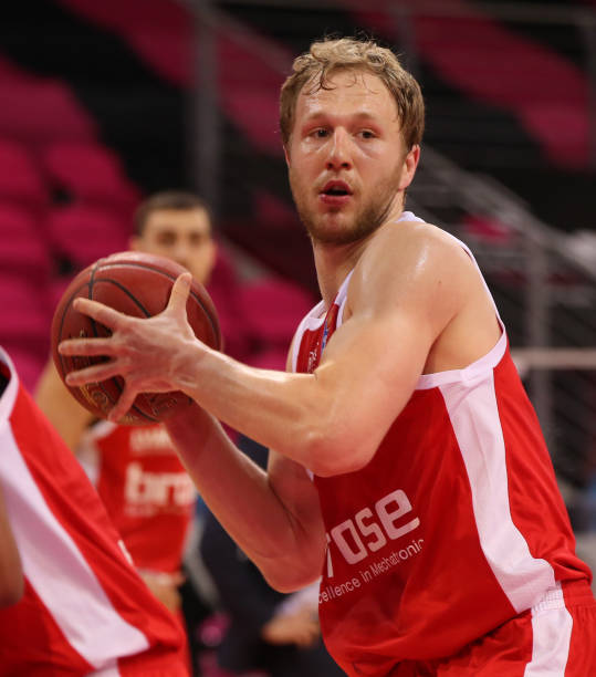 向上纠偏 向上纠偏